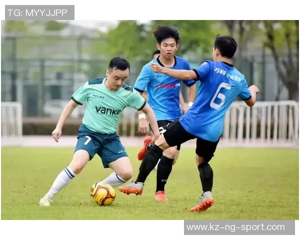 成都万科足球俱乐部携手青少年培养计划助力足球梦想实现